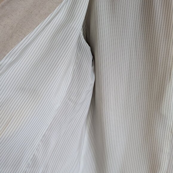 Zara Linen Blazer with Roll up Sleeves - Picture 9 of 11